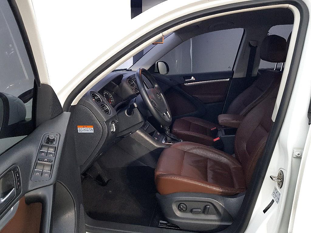 Volkswagen Tiguan - Vista 8