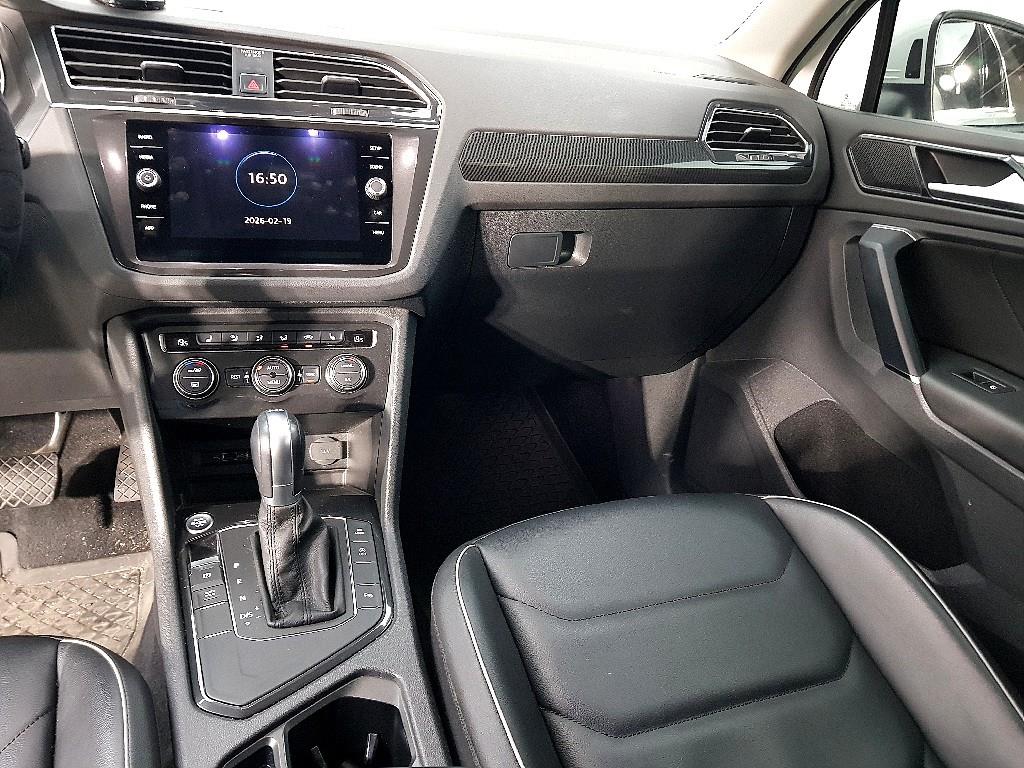 Volkswagen Tiguan - Vista 10
