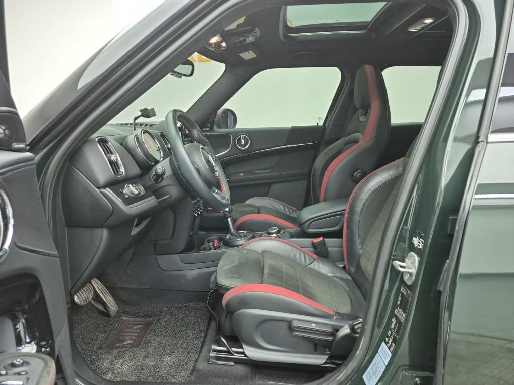 Mini Countryman - Vista 11