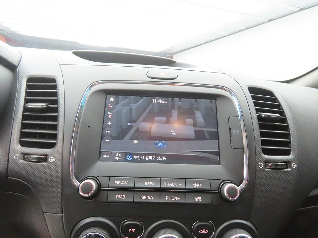 KIA K3 2018 Negro - Importación desde Corea - HF Imports Iquique - Foto 13