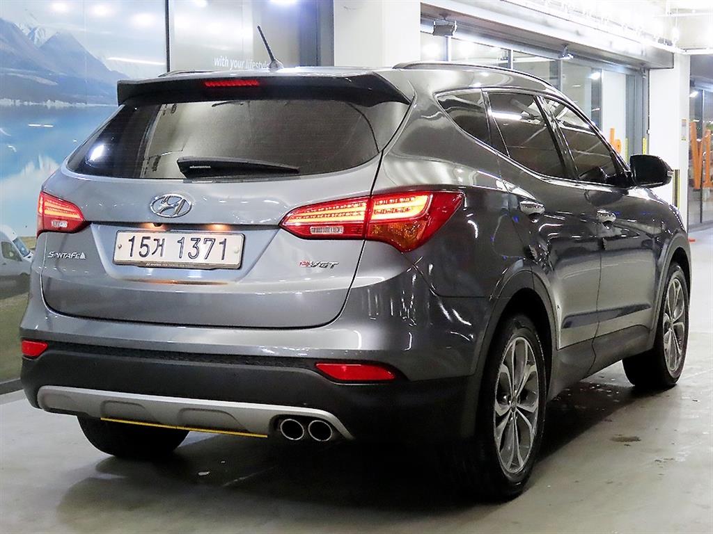 HYUNDAI Santa Fe - Vista 4