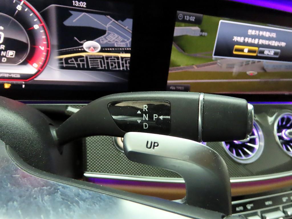 Mercedes Benz E class - Vista 10