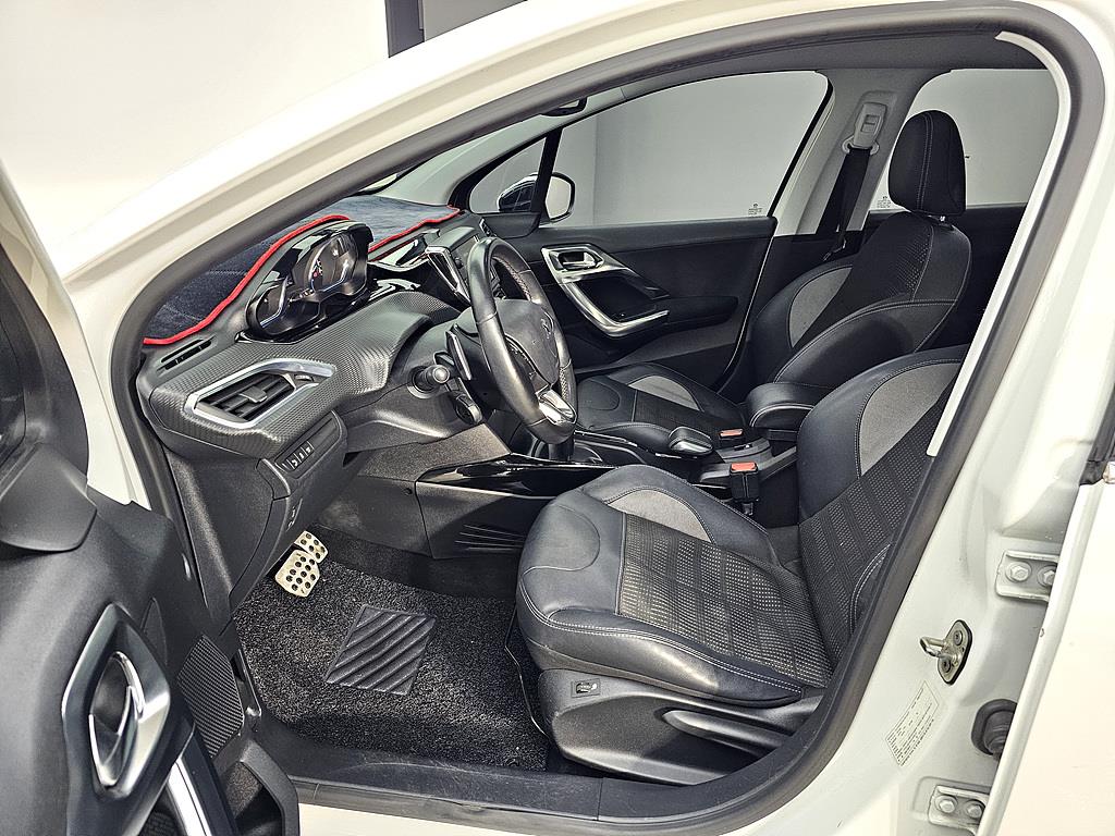 Peugeot 2008 - Vista 8