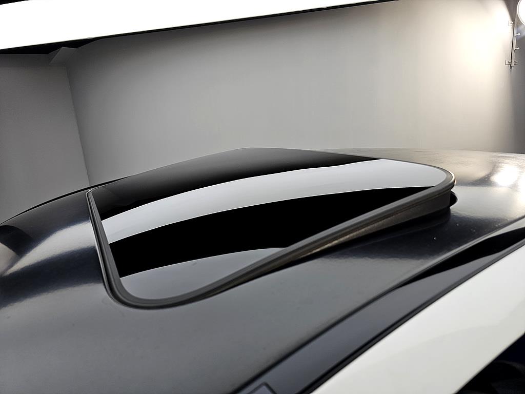 Mercedes Benz C Class - Vista 12