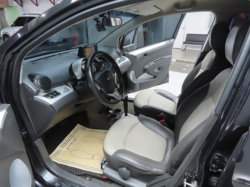 Chevrolet Spark 2012 Negro - Importación desde Corea - HF Imports Iquique - Foto 11