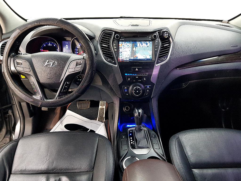 HYUNDAI Santa Fe - Vista 5