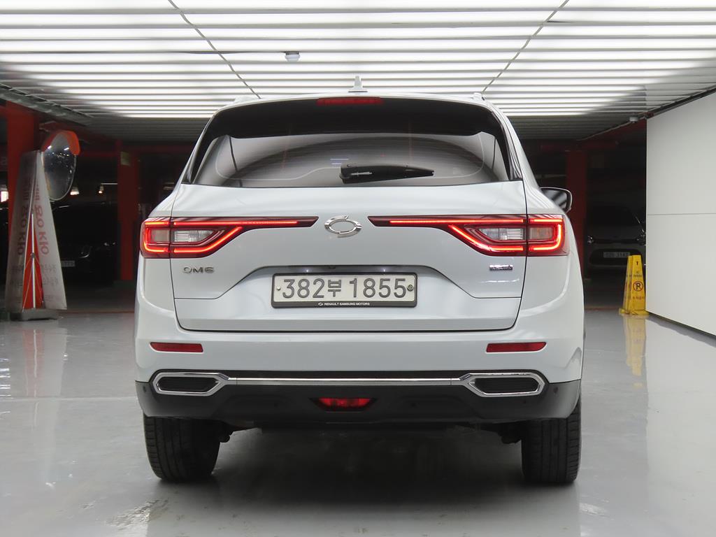 SAMSUNG QM6 - Vista 3