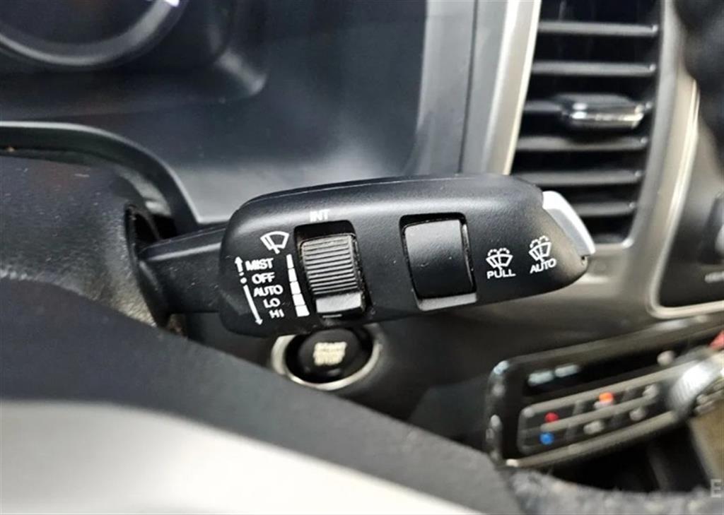 Ssangyong Rexton 2018 Azul - Importación desde Corea - HF Imports Iquique - Foto 17