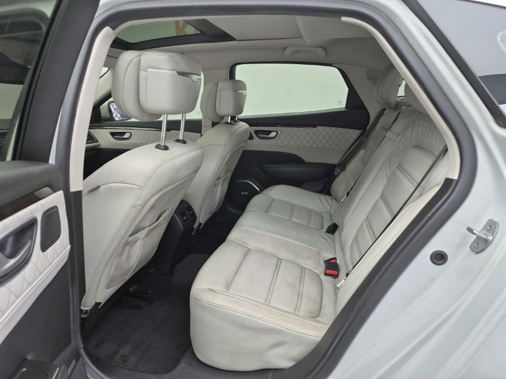 SAMSUNG SM6 - Vista 12