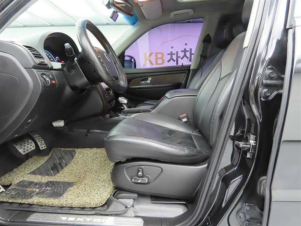 Ssangyong Rexton - Vista 5