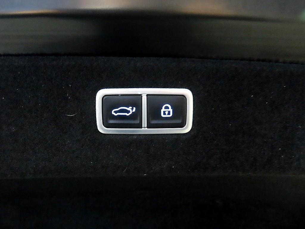 Genesis G90 2022 Negro - Importación desde Corea - HF Imports Iquique - Foto 17