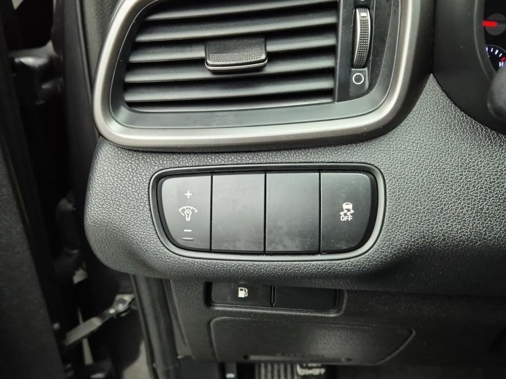 KIA Sorento 2015 Gris - Importación desde Corea - HF Imports Iquique - Foto 13