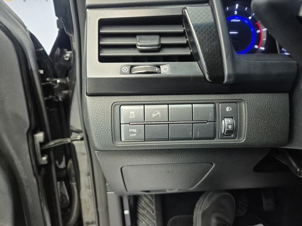 Ssangyong Rexton 2020 Gris - Importación desde Corea - HF Imports Iquique - Foto 16