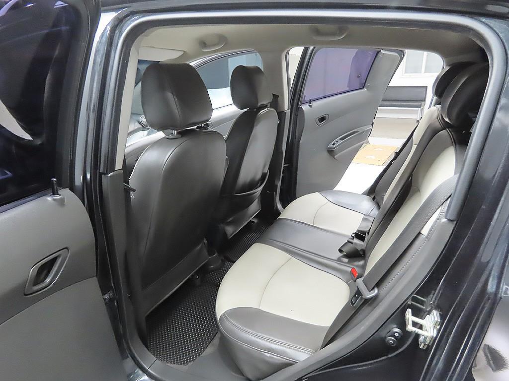 Chevrolet Spark 2012 Negro - Importación desde Corea - HF Imports Iquique - Foto 9