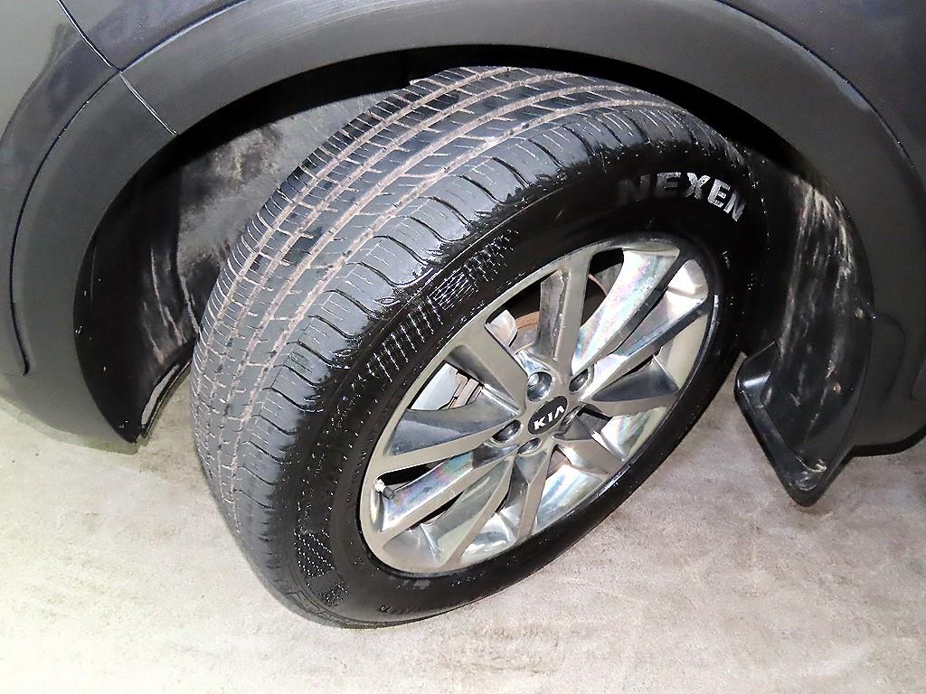 KIA Sorento 2017 Gris - Importación desde Corea - HF Imports Iquique - Foto 20