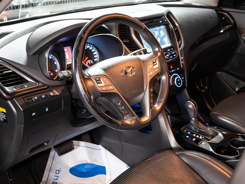 HYUNDAI Santa Fe - Vista 6