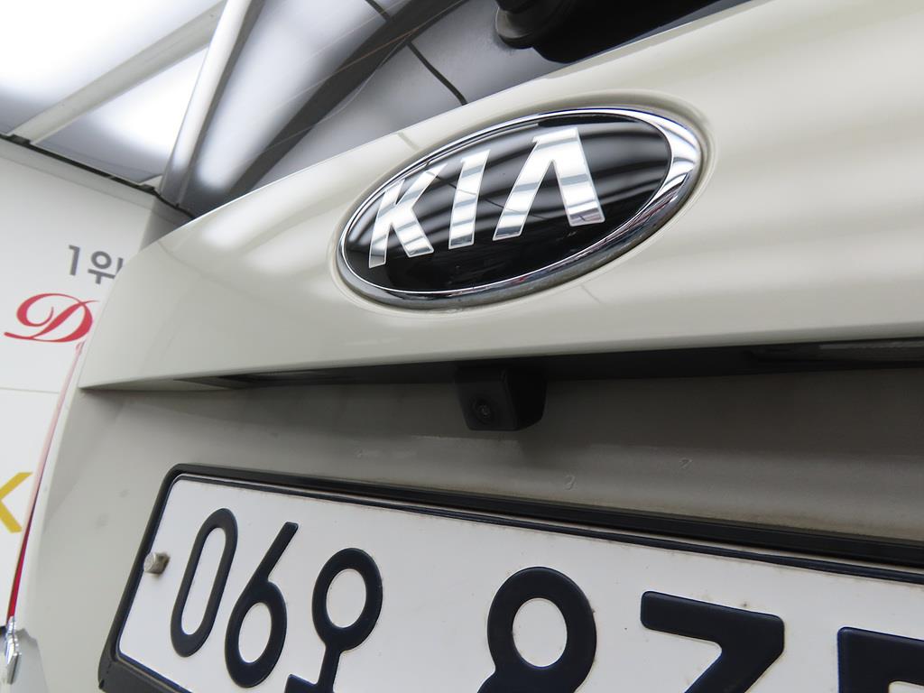 KIA Ray 2017 the color of pearl - Importación desde Corea - HF Imports Iquique - Foto 17