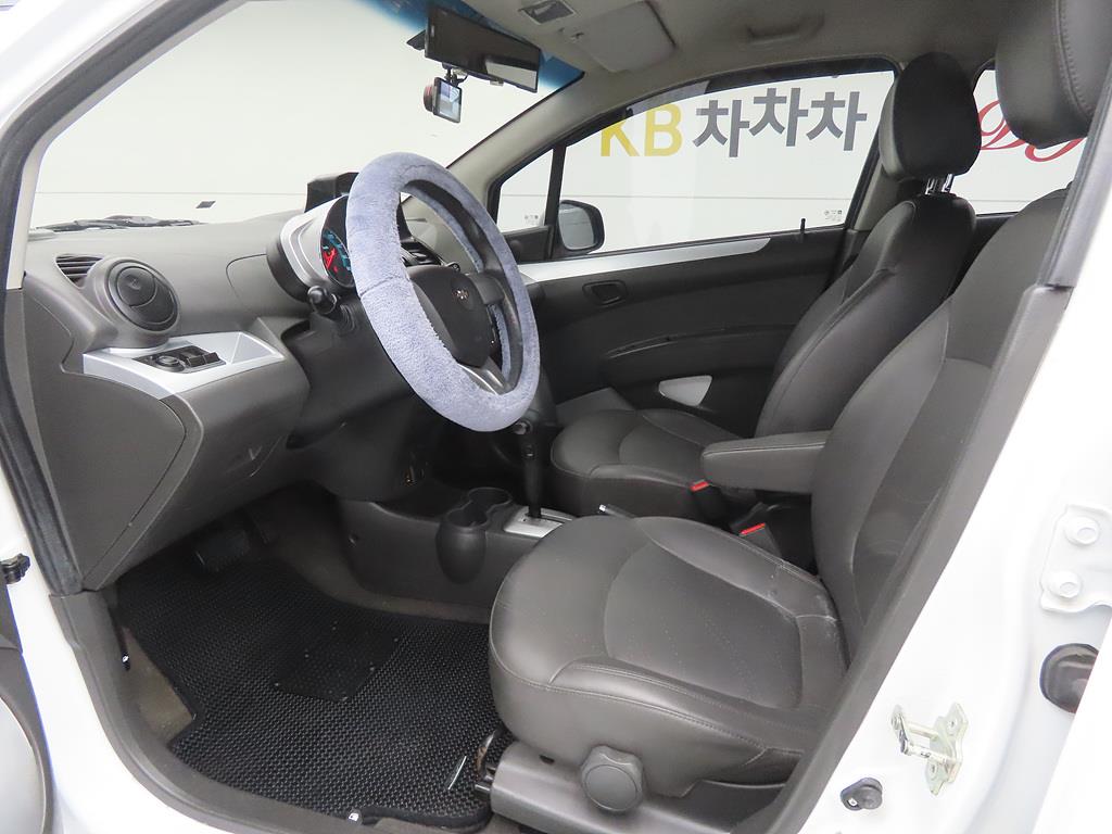 Chevrolet Spark - Vista 5