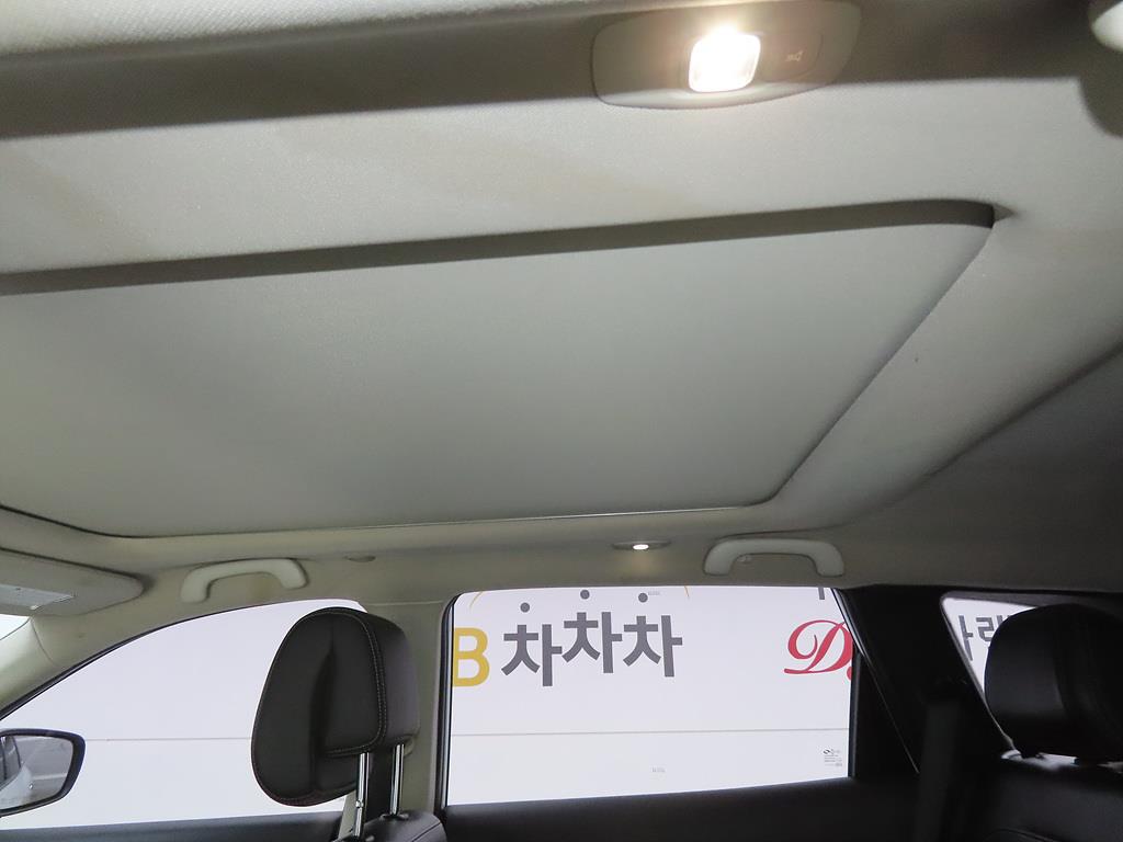 SAMSUNG QM6 - Vista 12