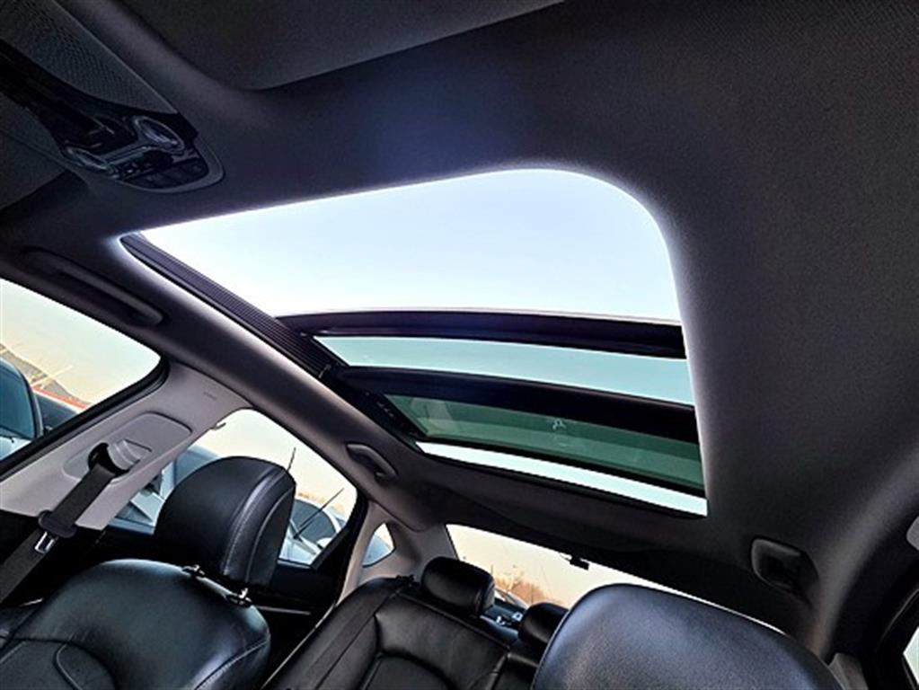 HYUNDAI Grandeur - Vista 10