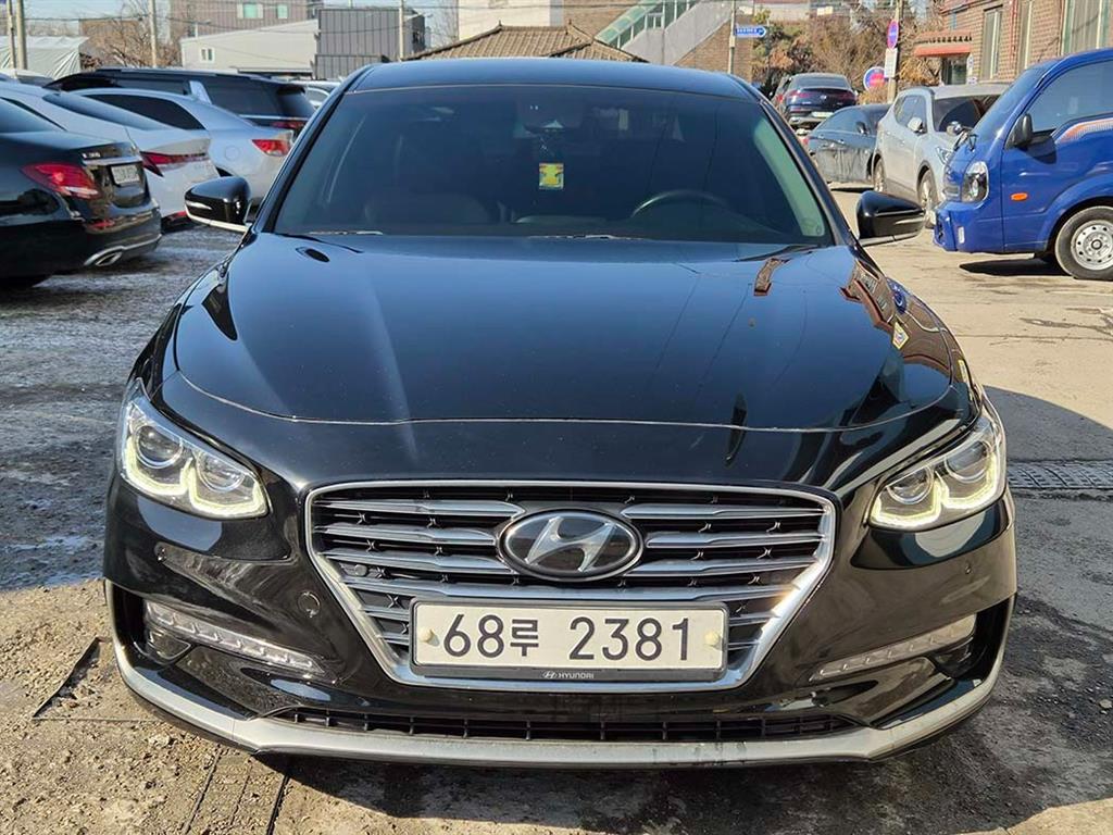 HYUNDAI Grandeur 2019 Negro - Importación desde Corea - HF Imports Iquique - Foto 1
