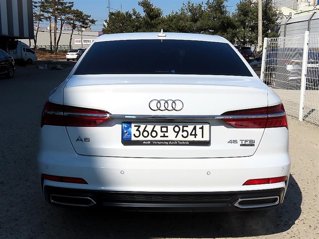 Audi A6 - Vista 4