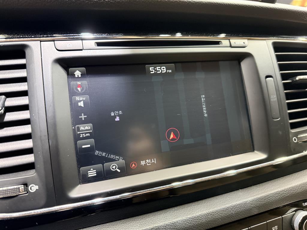 KIA Carnival 2018 Blanco - Importación desde Corea - HF Imports Iquique - Foto 13