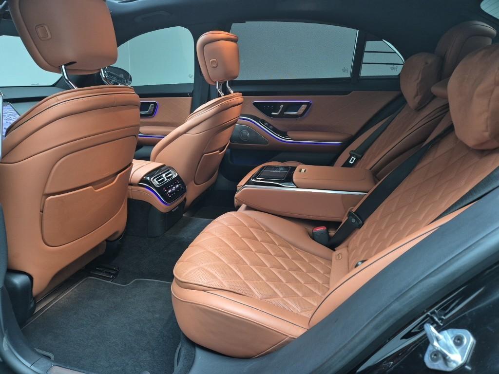 Mercedes Benz S Class - Vista 12