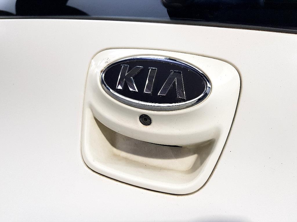 KIA Morning 2012 Blanco - Importación desde Corea - HF Imports Iquique - Foto 16