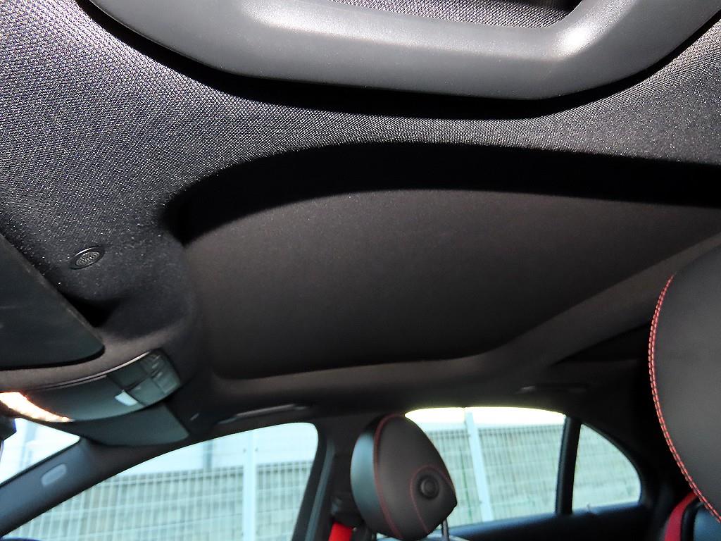 Mercedes Benz E class 2018 Negro - Importación desde Corea - HF Imports Iquique - Foto 16