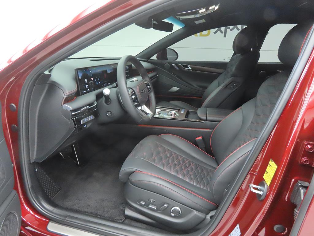 Genesis G80 - Vista 5