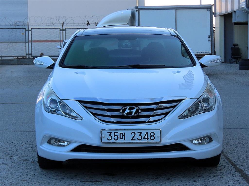 HYUNDAI Sonata 2010 Blanco - Importación desde Corea - HF Imports Iquique - Foto 1