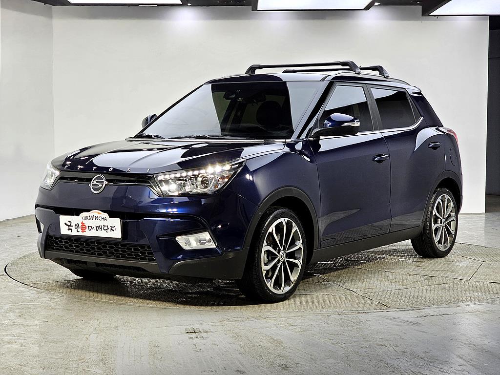 Ssangyong Tivoli 2017 Azul - Importación desde Corea - HF Imports Iquique - Foto 1