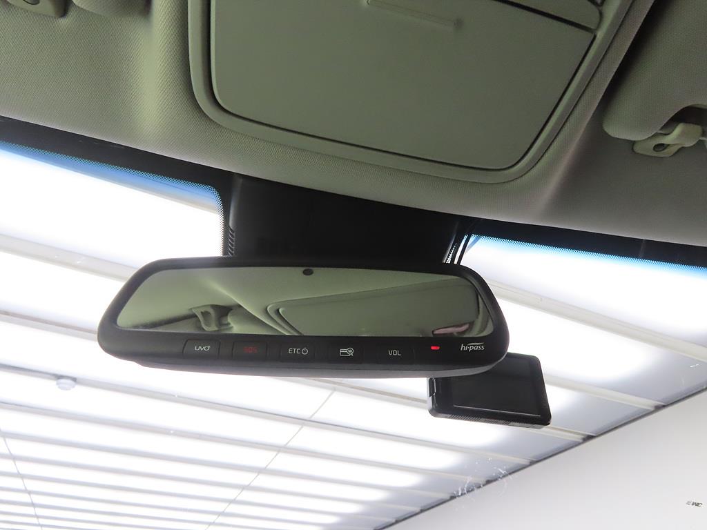 KIA Stinger - Vista 12