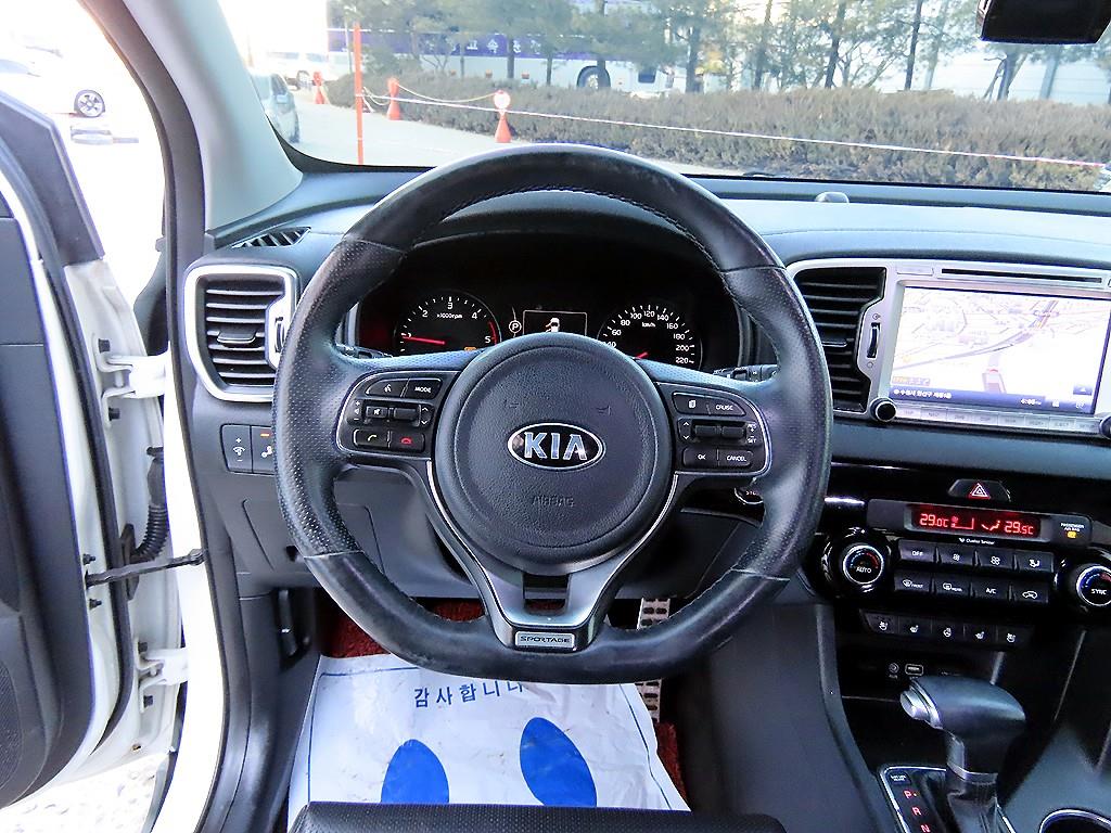 KIA Sportage - Vista 8