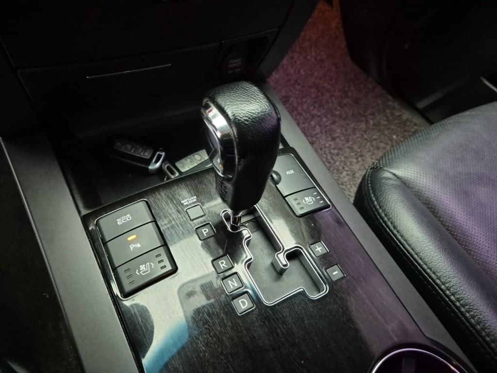 KIA Mohave - Vista 8