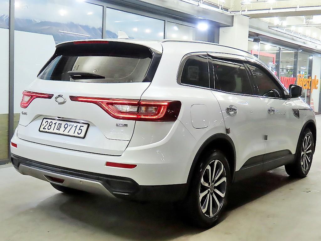 SAMSUNG QM6 - Vista 4