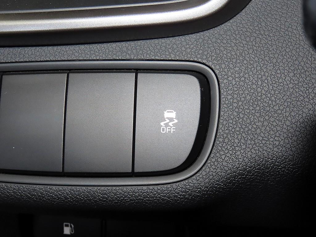 KIA Sorento 2016 Blanco - Importación desde Corea - HF Imports Iquique - Foto 14