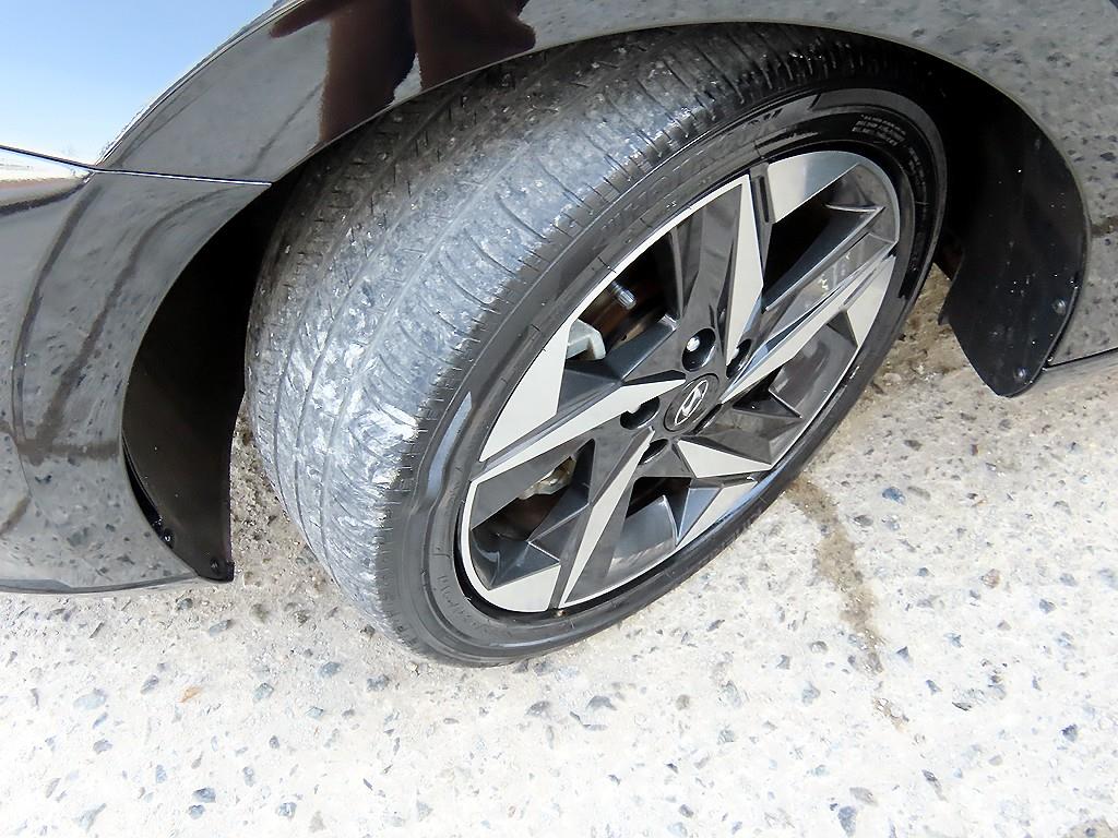 HYUNDAI Avante 2023 Negro - Importación desde Corea - HF Imports Iquique - Foto 20