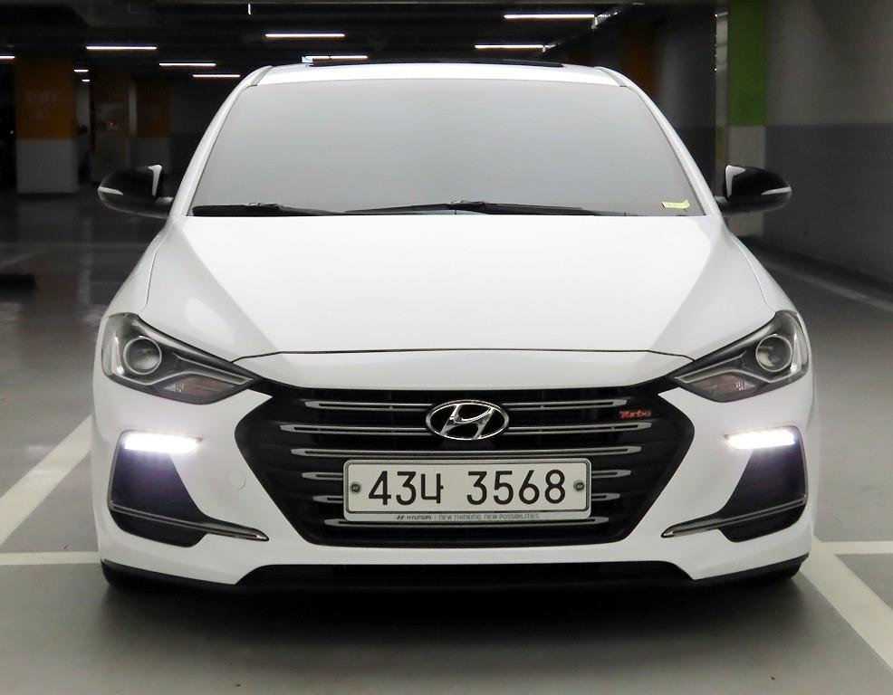 HYUNDAI Avante 2018 - Importación desde Corea - HF Imports Iquique - Foto 1