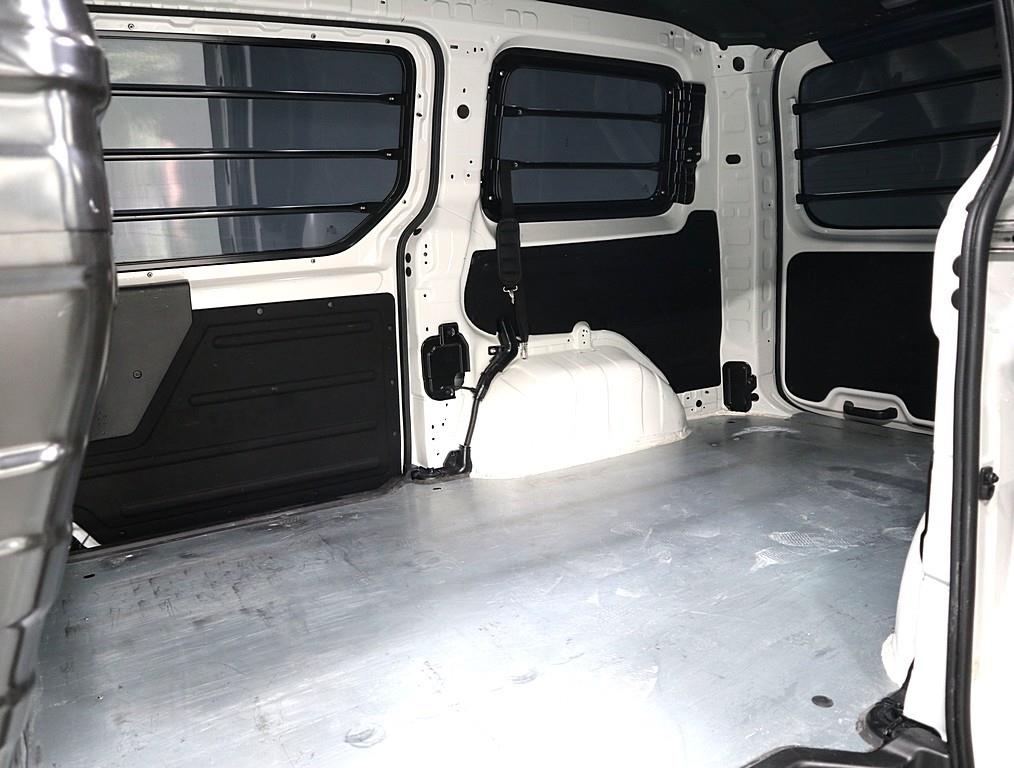 HYUNDAI Staria - Vista 9