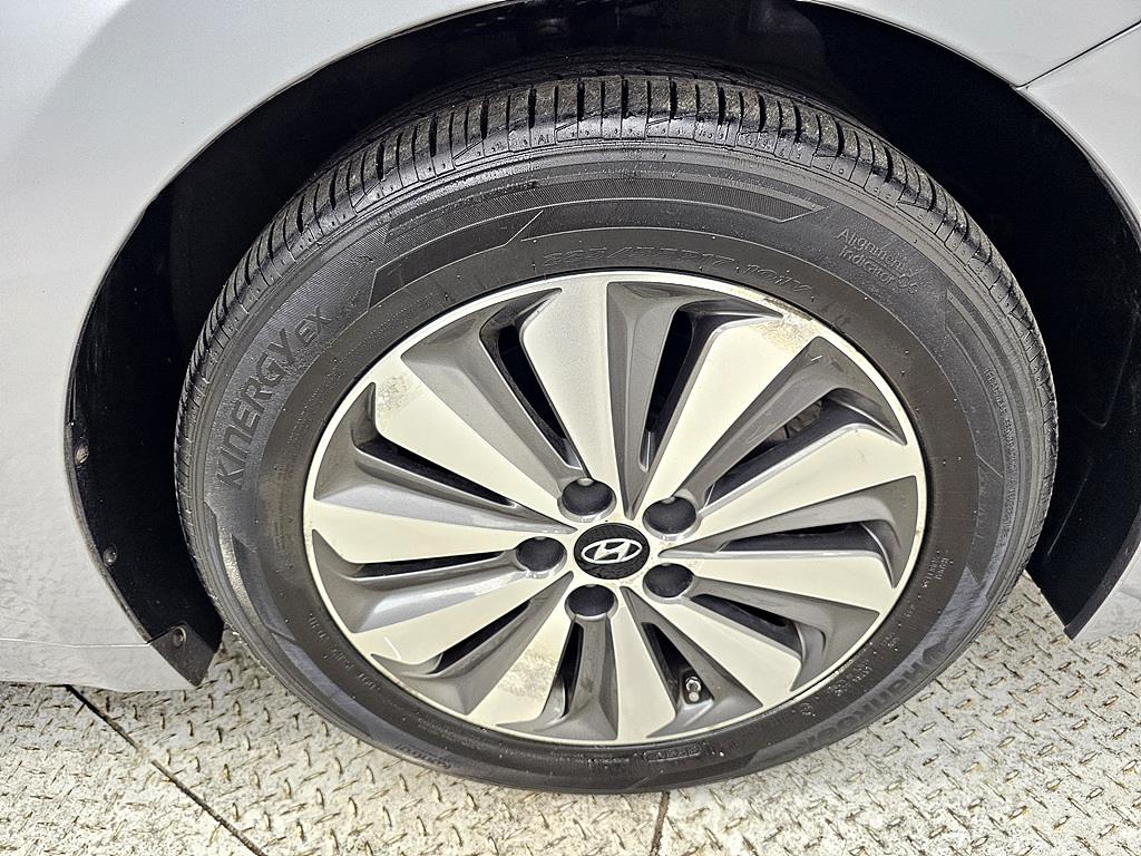 HYUNDAI Grandeur 2016 Plateado - Importación desde Corea - HF Imports Iquique - Foto 20