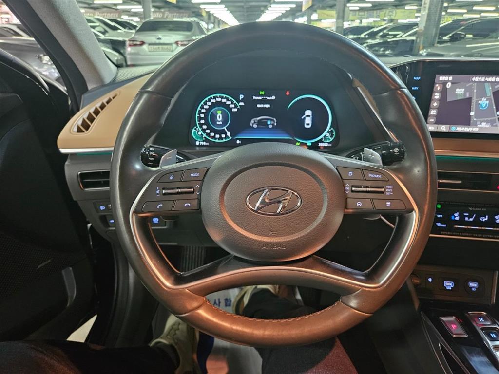 HYUNDAI Sonata - Vista 5