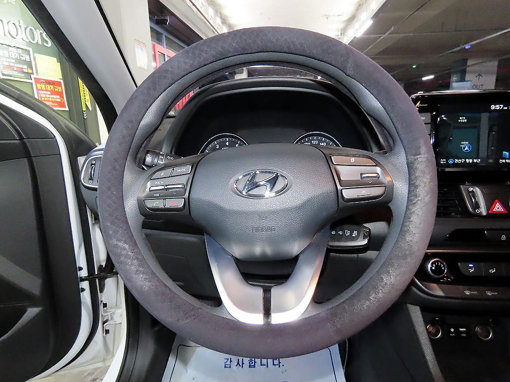 HYUNDAI i30 - Vista 8