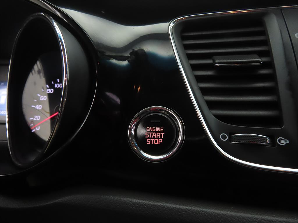 KIA Carnival 2016 Gris - Importación desde Corea - HF Imports Iquique - Foto 13