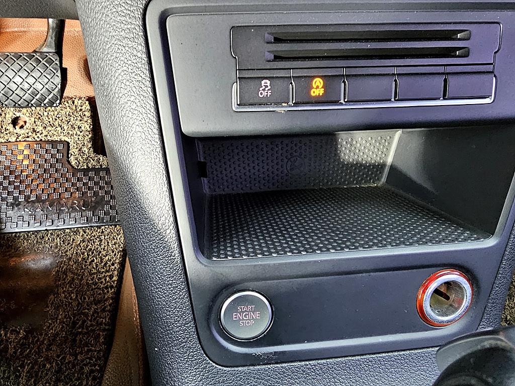 Volkswagen Tiguan 2015 Negro - Importación desde Corea - HF Imports Iquique - Foto 14