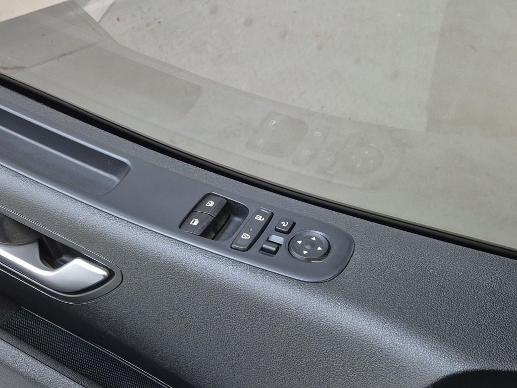 HYUNDAI Staria 2022 Negro - Importación desde Corea - HF Imports Iquique - Foto 18