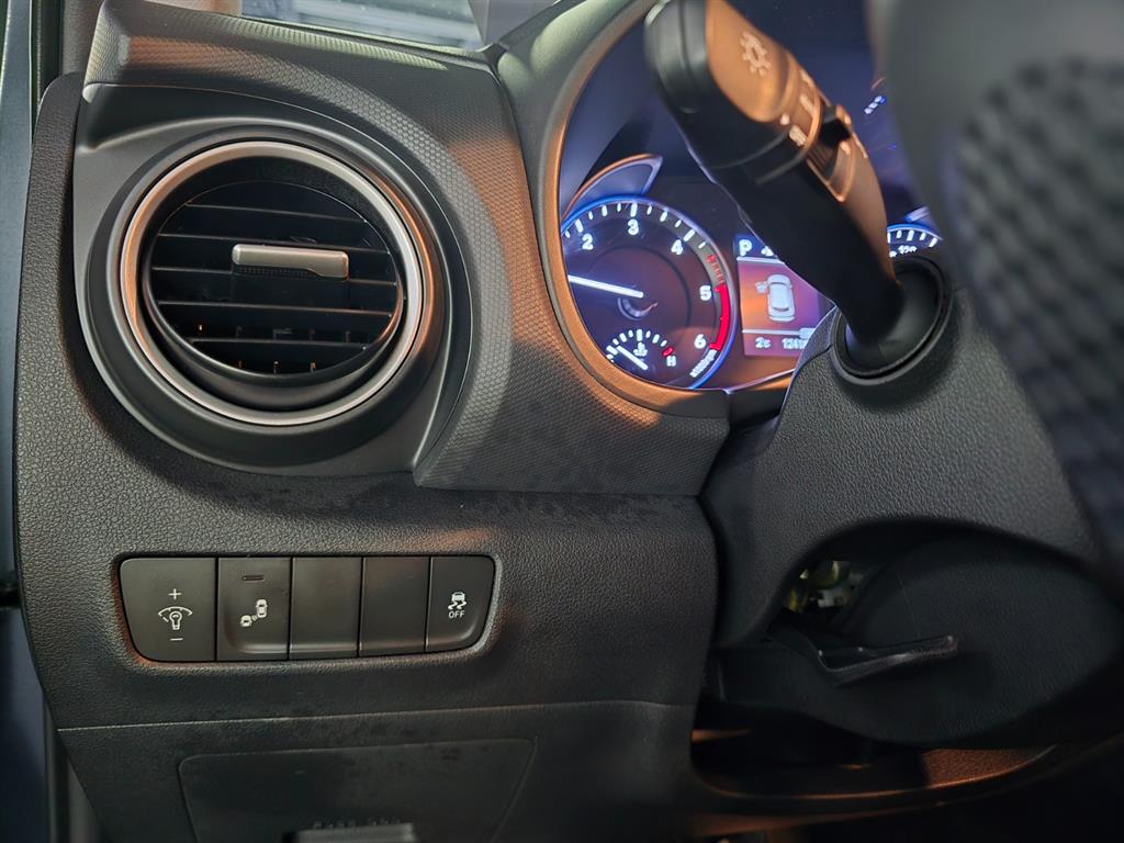 HYUNDAI Kona 2018 Gris - Importación desde Corea - HF Imports Iquique - Foto 17