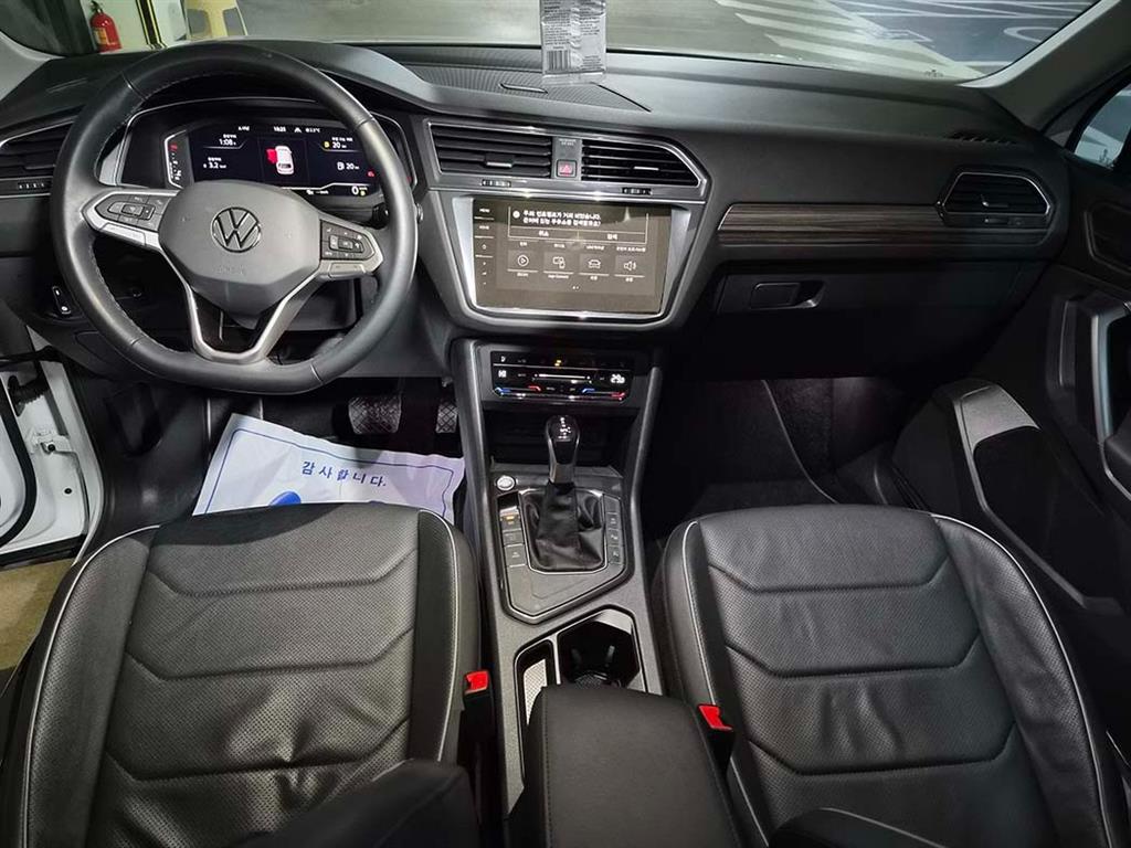 Volkswagen Tiguan - Vista 10