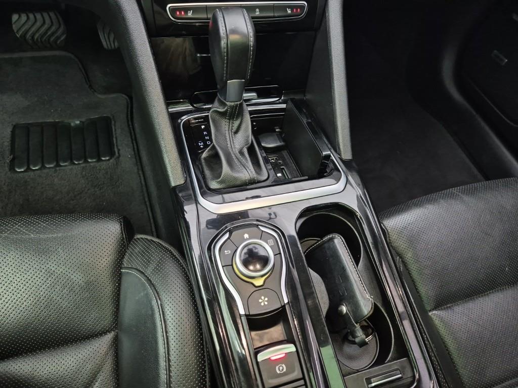 SAMSUNG SM6 - Vista 8